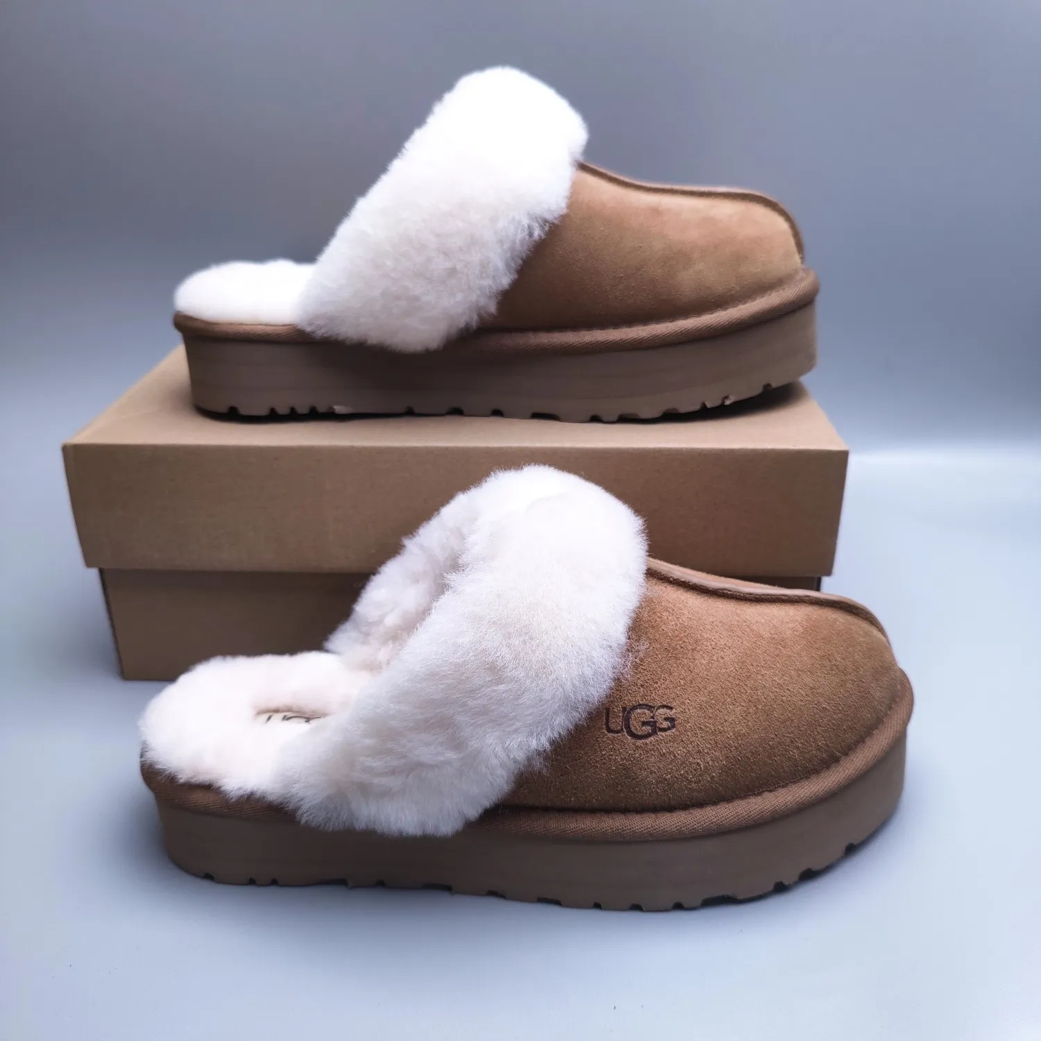 💰440 2550 🔥 Thick-soled wool slippers (star slippers plus version) are comfortable and can be worn at home and outside. Split cow upper, Longfeng moccasin wool lining. The original three-layer combination outsole is light and comfortable on the foot. Only the top version is made. The oil edge craftsmanship is exquisite! Color: maroon gray sand antelope brown black code number: 35-41